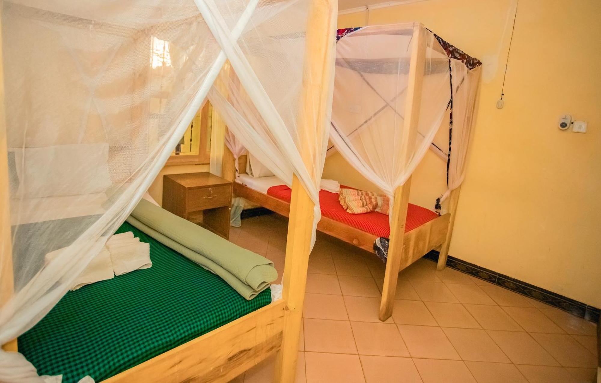 The Secret Garden Hotel Moshi Phòng bức ảnh