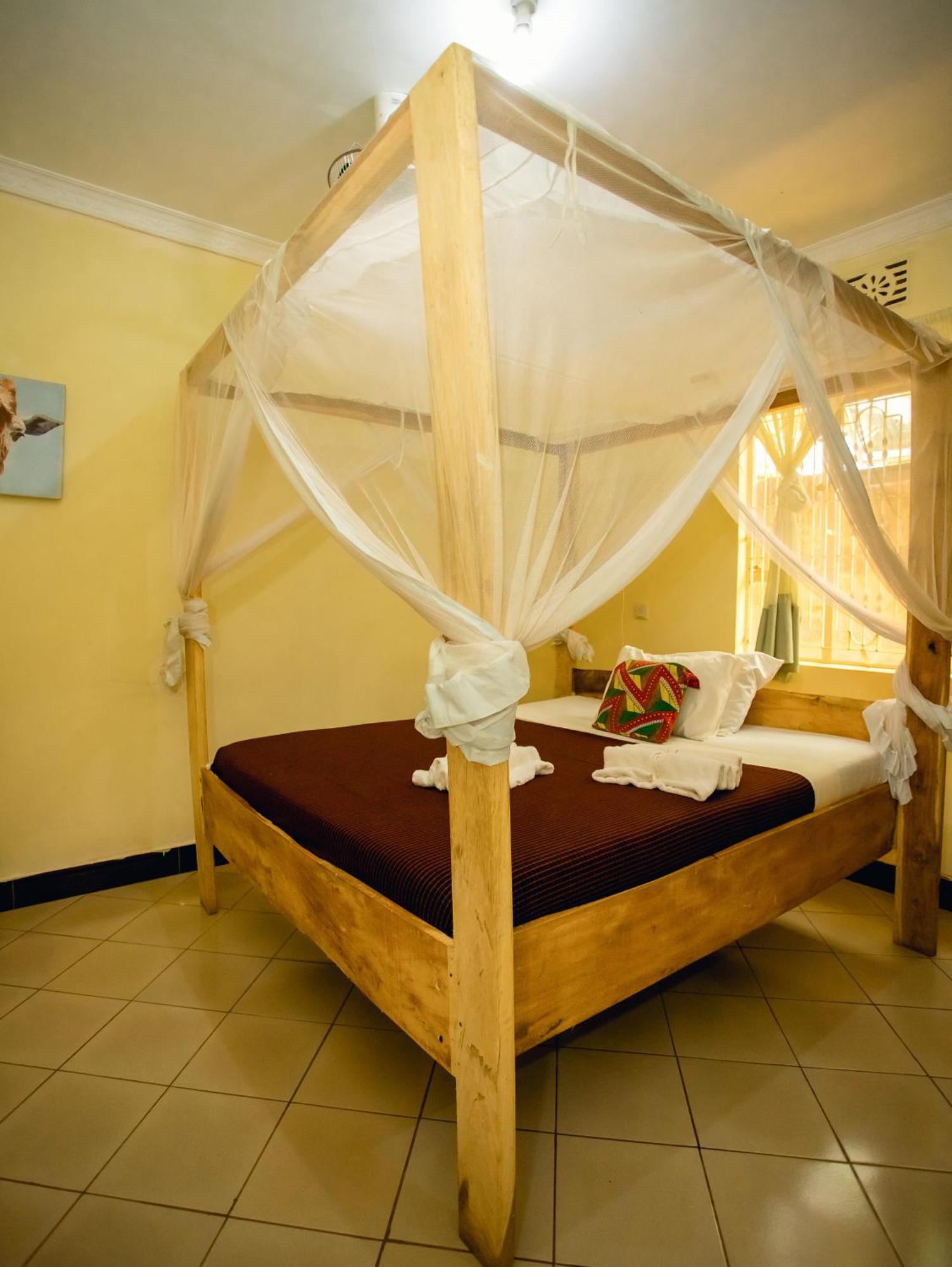 The Secret Garden Hotel Moshi Ngoại thất bức ảnh
