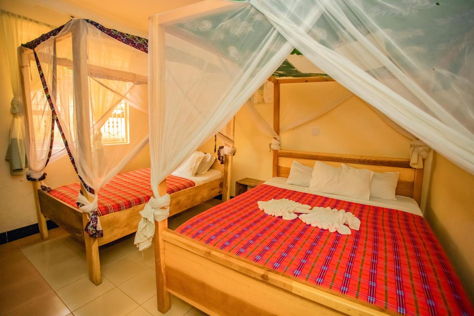 The Secret Garden Hotel Moshi Ngoại thất bức ảnh